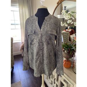 Calvin Klien Grey Animal Print Long Sleeve button up (Medium)